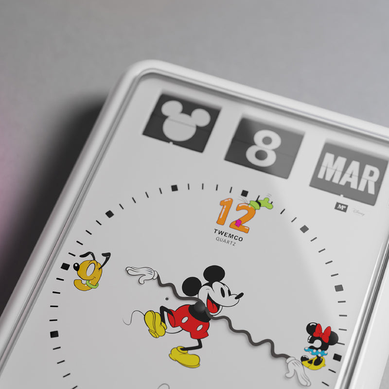 Disney Wall Clock "EXPRESS YOURSELF" (PRE-ORDER)